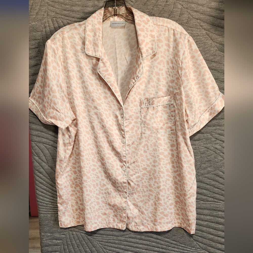 Delicacy Pink and Cream Patterned Shirt And Short PAJAMA SET SATIN